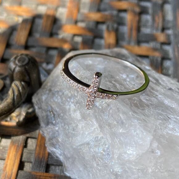 Cross CZ Sterling Silver Ring - Picture 6 of 7
